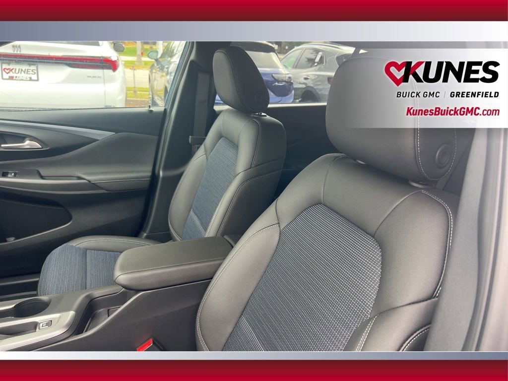 New 2026 Buick Envista Sport Touring w/ Convenience I Package FWD image 18