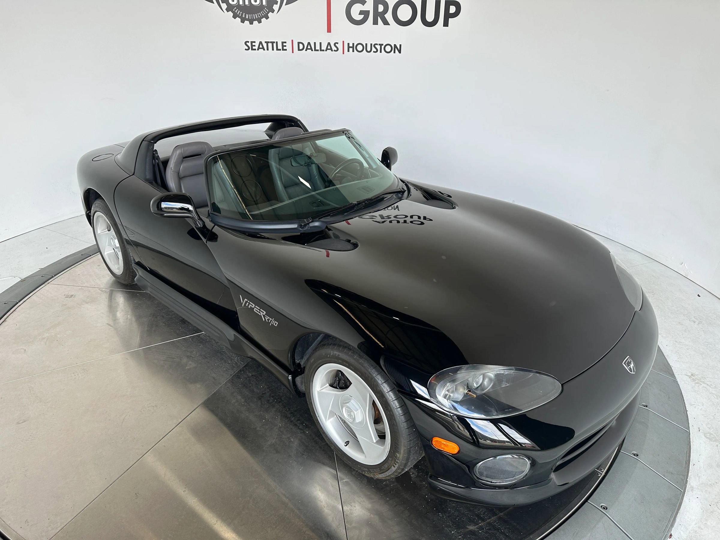Used 1995 Dodge Viper RT/10 image 25