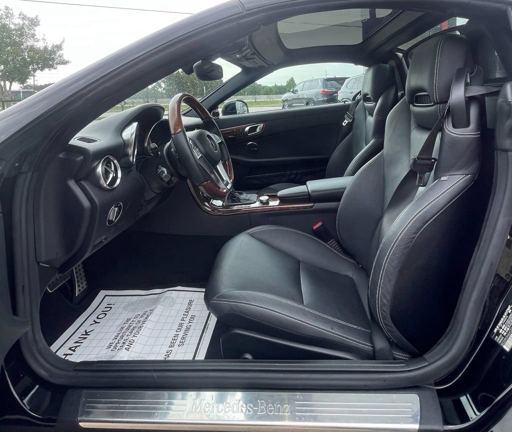 Used 2012 Mercedes-Benz SLK 350 image 16