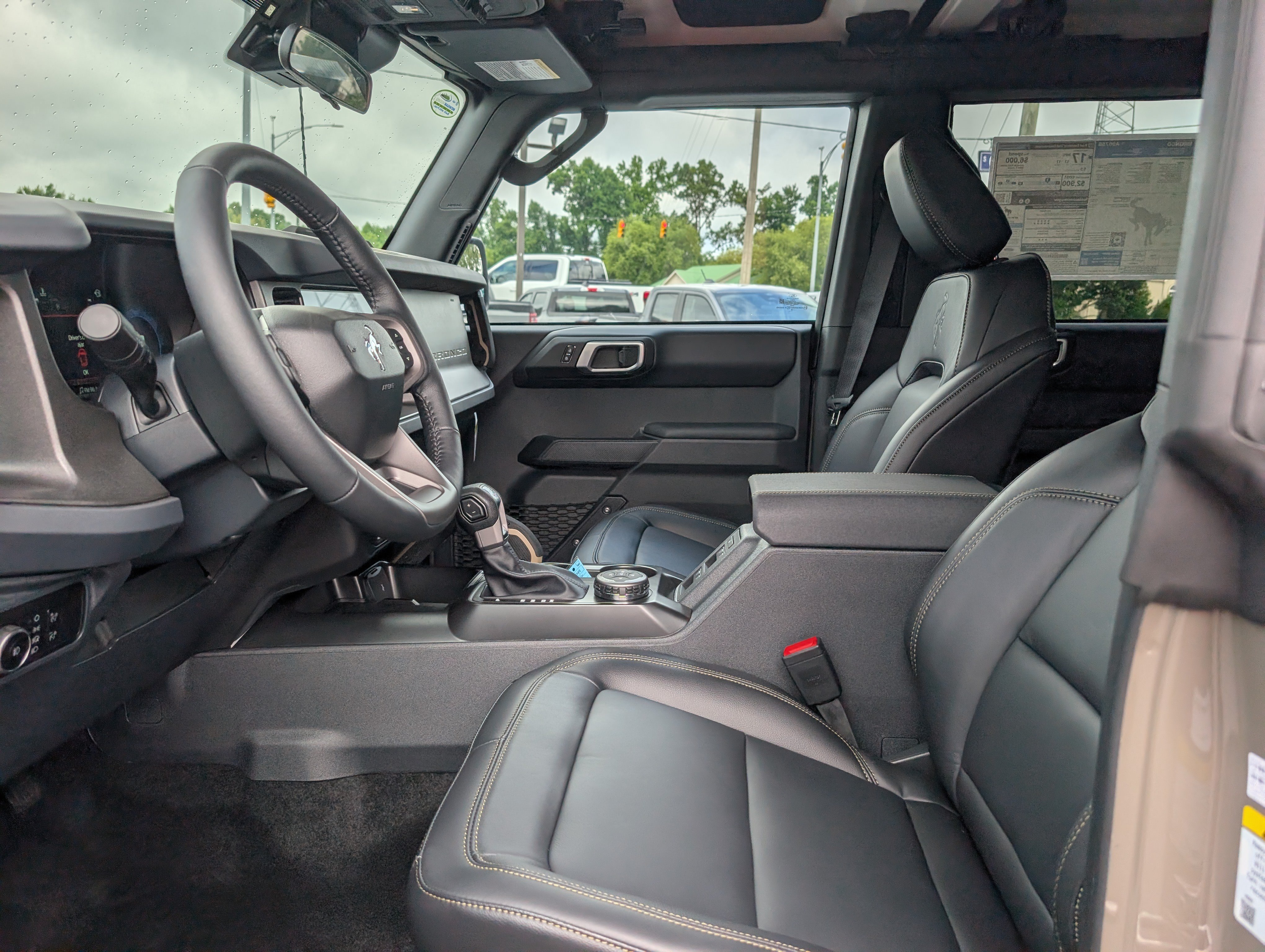 New 2026 Ford Bronco Badlands AWD/4WD image 18