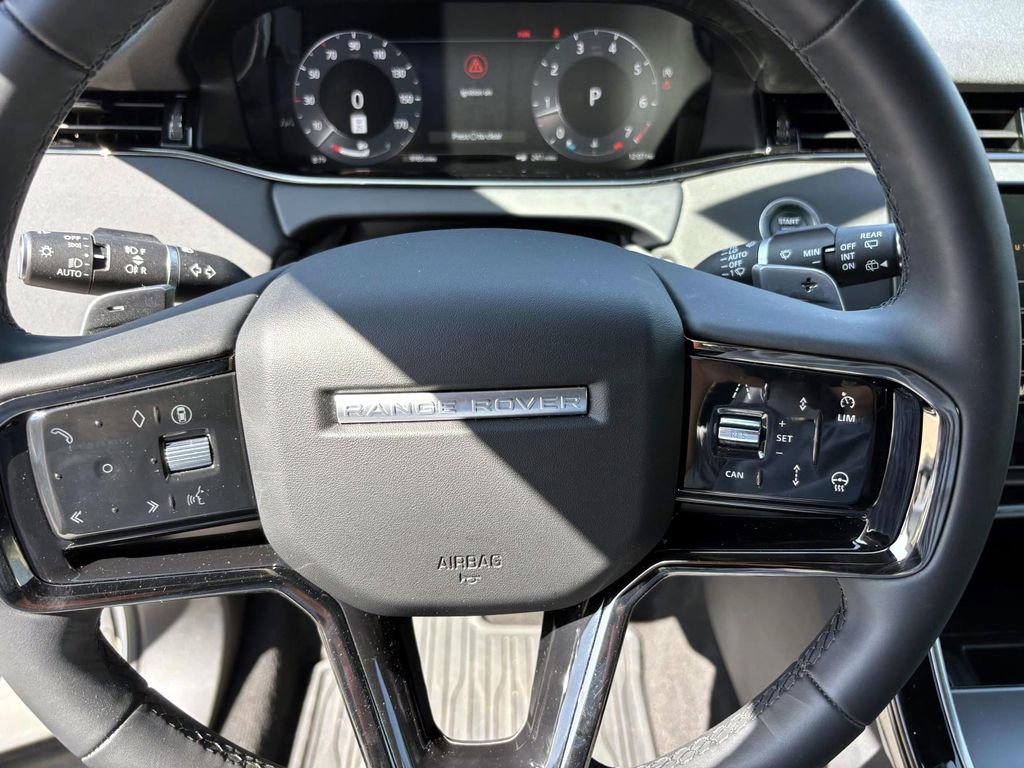 Certified 2024 Land Rover Range Rover Evoque Dynamic SE image 15