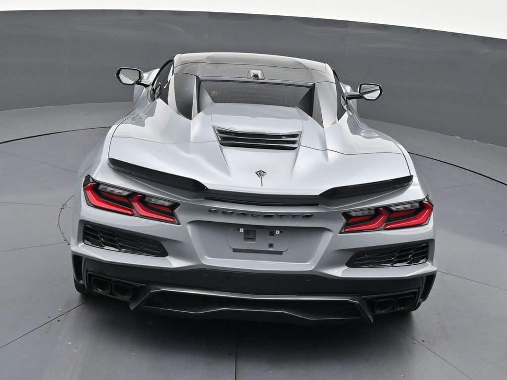 Used 2025 Chevrolet Corvette E-Ray w/ Stealth Interior Trim Package image 15