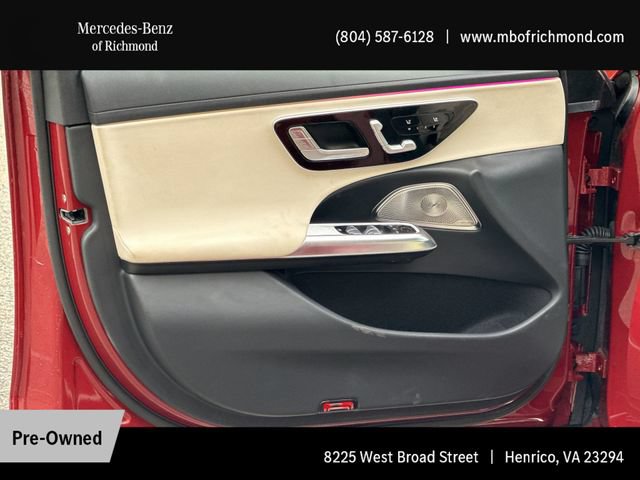 Used 2025 Mercedes-Benz E 350 4MATIC Sedan image 12
