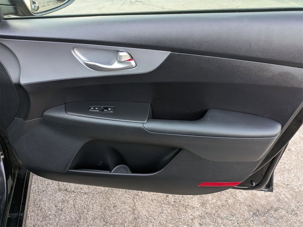 Used 2024 Kia Forte LXS image 34