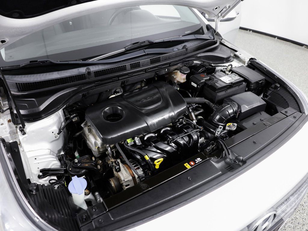 Used 2018 Hyundai Accent SE image 12