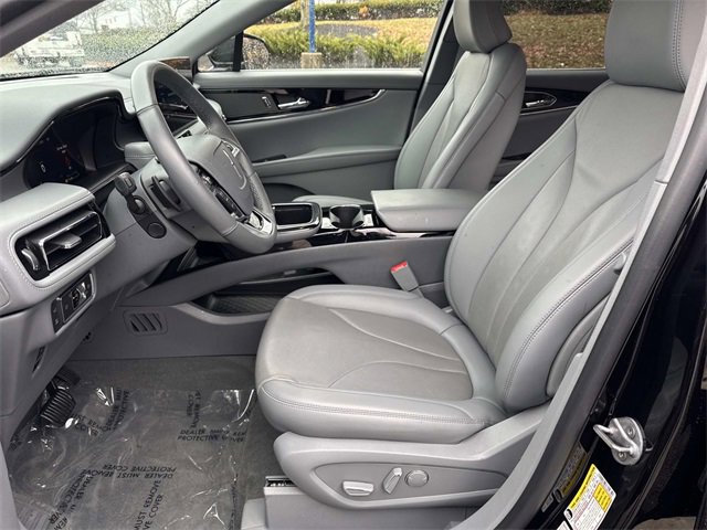 Used 2022 Lincoln Nautilus Reserve image 16