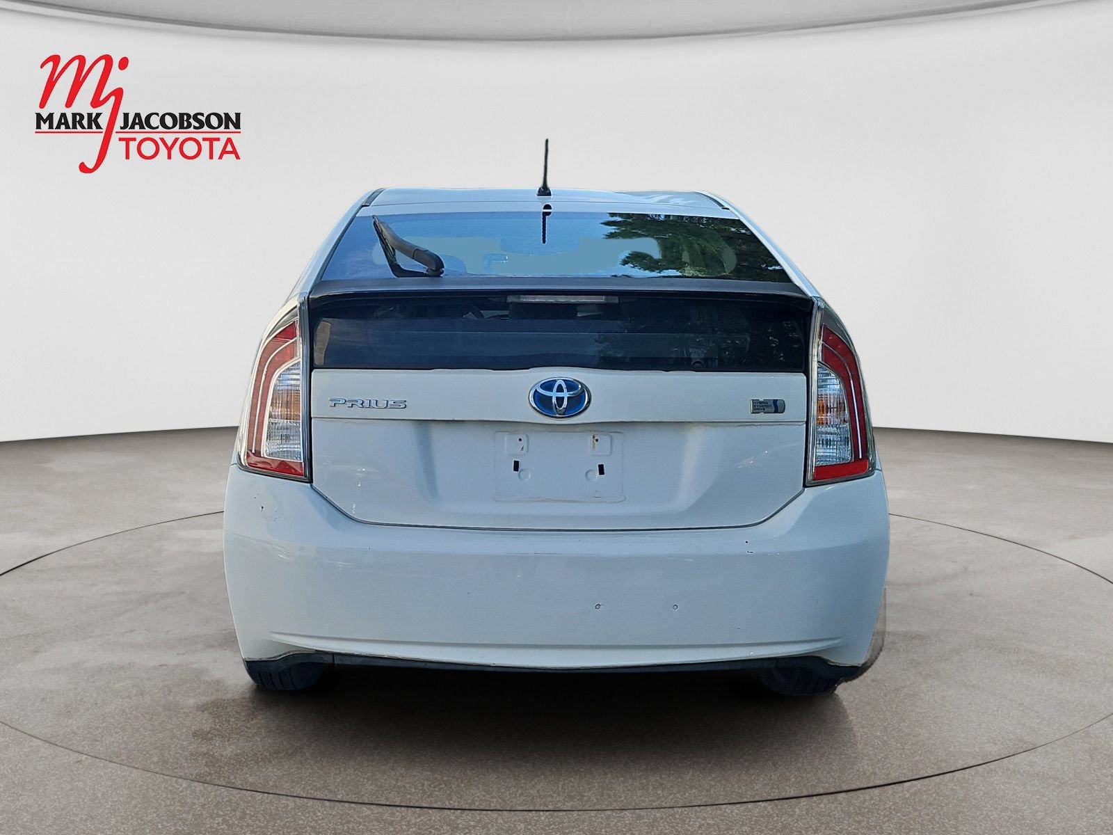 Used 2013 Toyota Prius Two FWD image 9