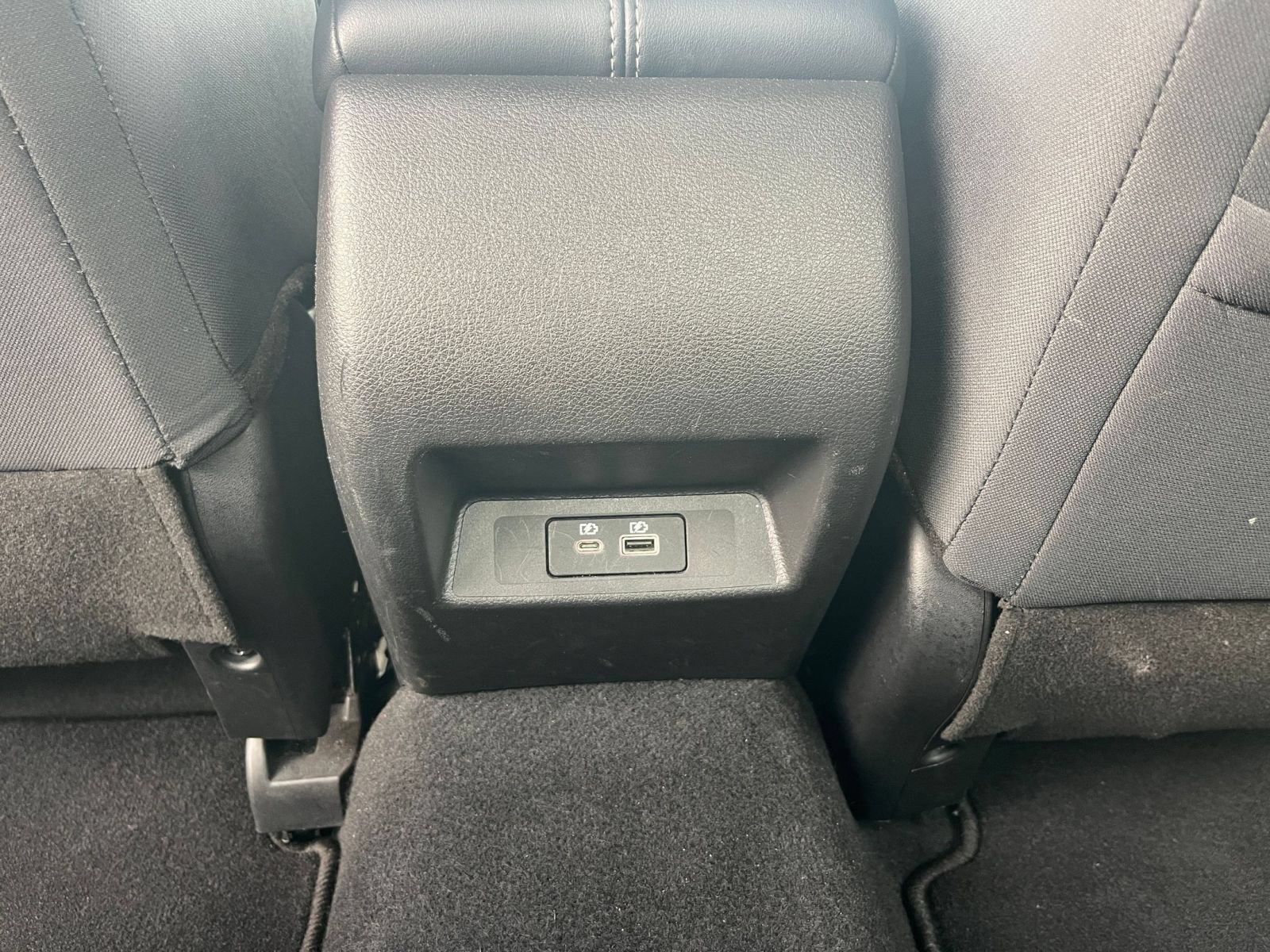 Used 2025 Nissan Altima 2.5 SV FWD image 22
