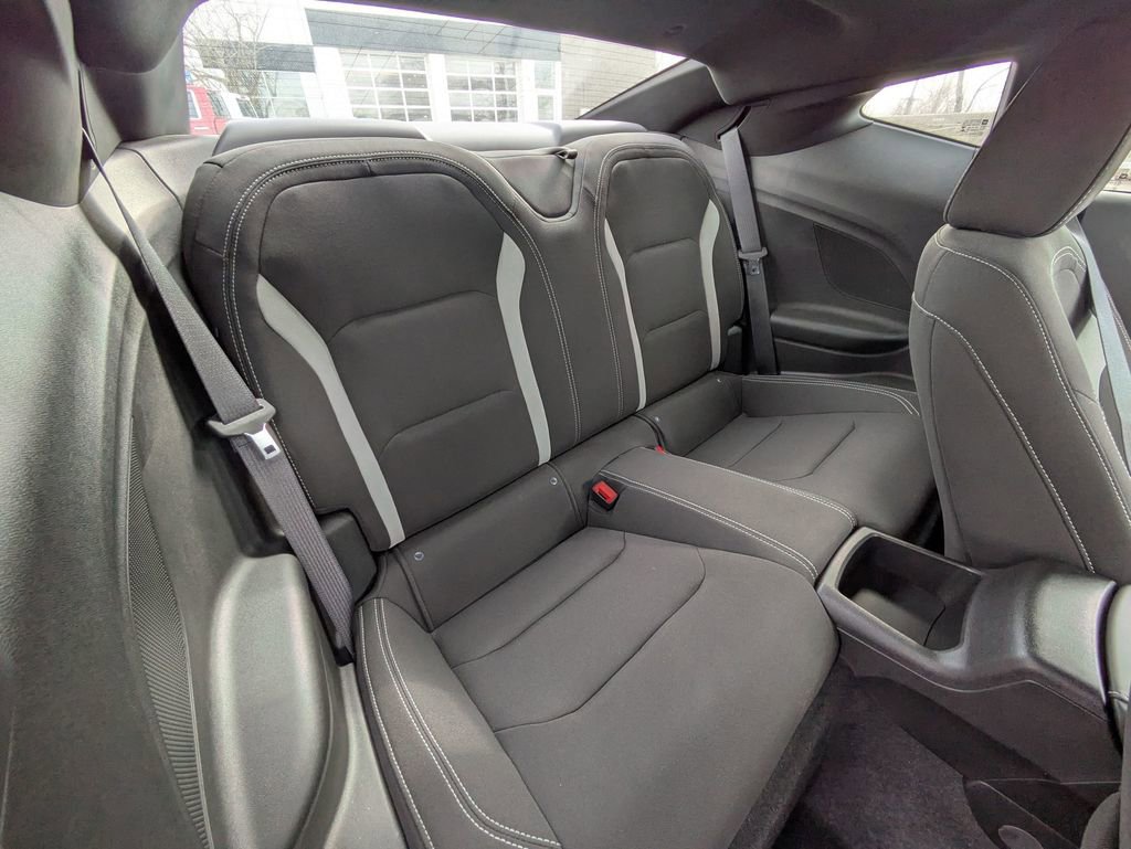 Used 2018 Chevrolet Camaro SS image 22