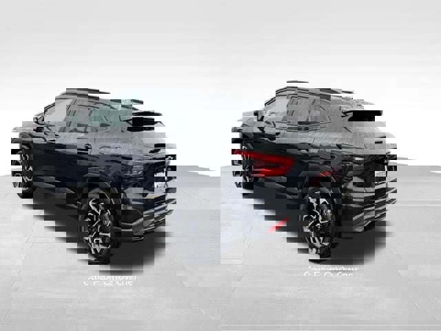 Used 2024 Chevrolet Trax RS w/ Sunroof Package image 6