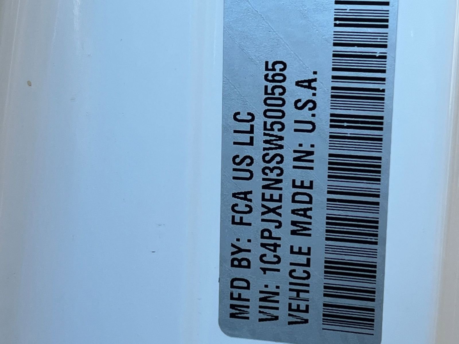 Used 2025 Jeep Wrangler Sahara image 29