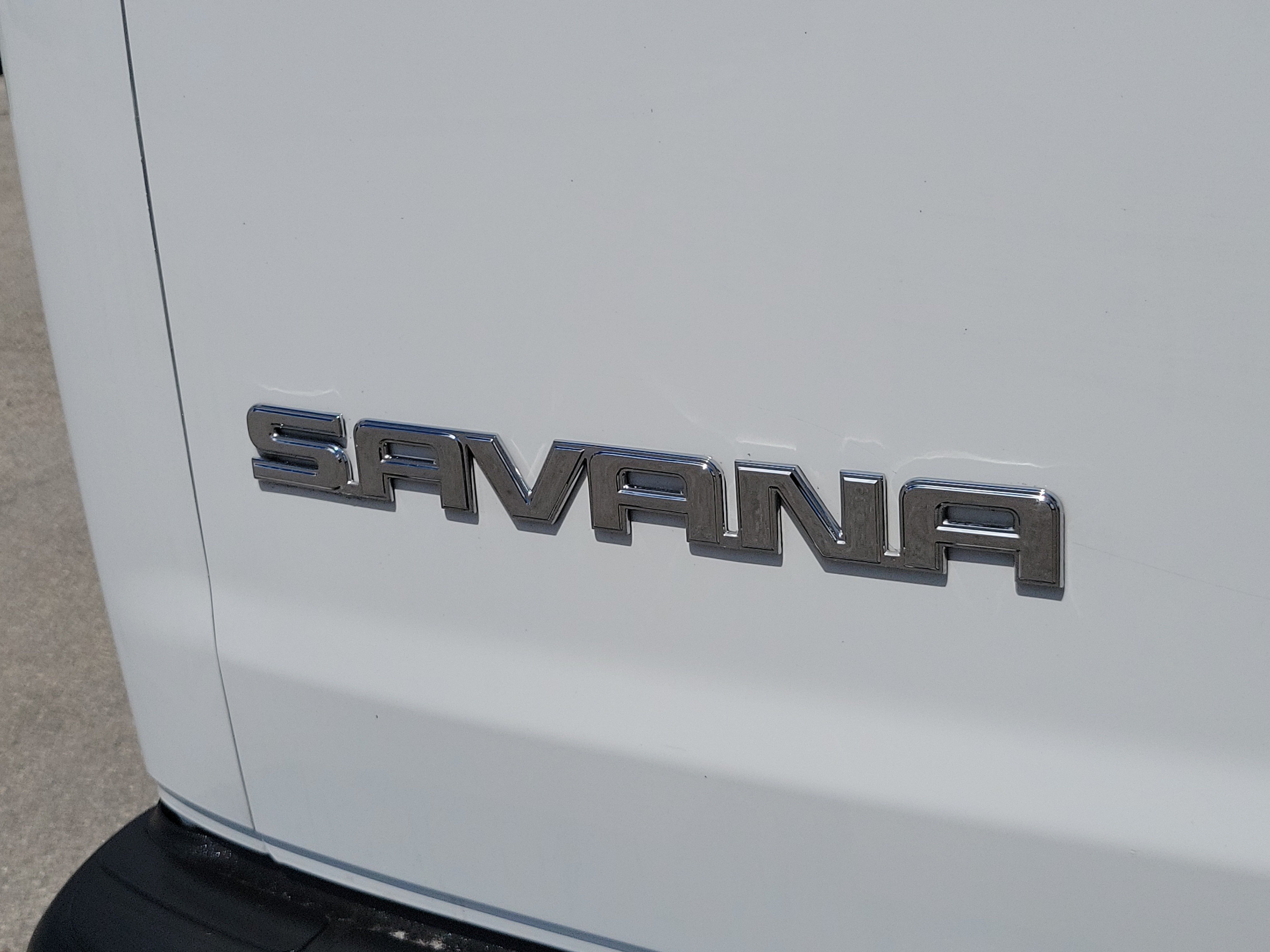 Used 2024 GMC Savana 2500 w/ Driver Convenience Package RWD image 28