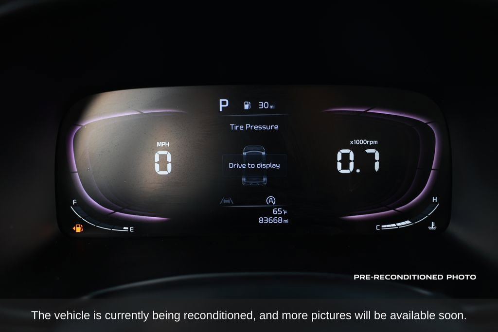 Used 2023 Kia Soul LX w/ LX Technology Package image 16