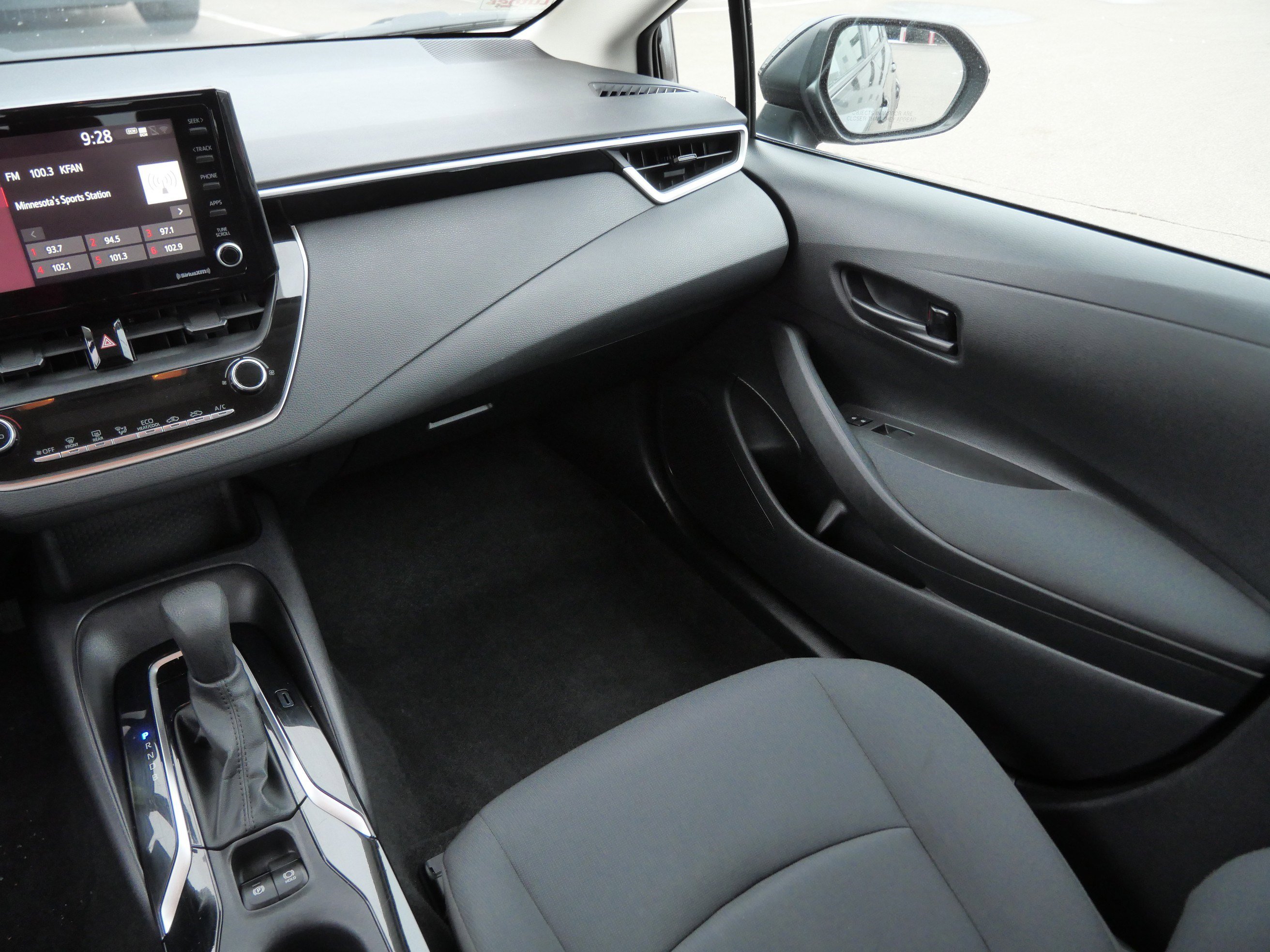 Certified 2022 Toyota Corolla LE image 12