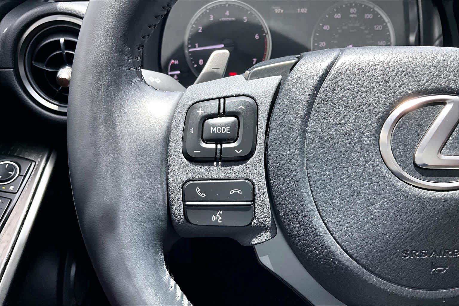 Used 2025 Lexus IS 300 w/ Premium Package RWD image 22