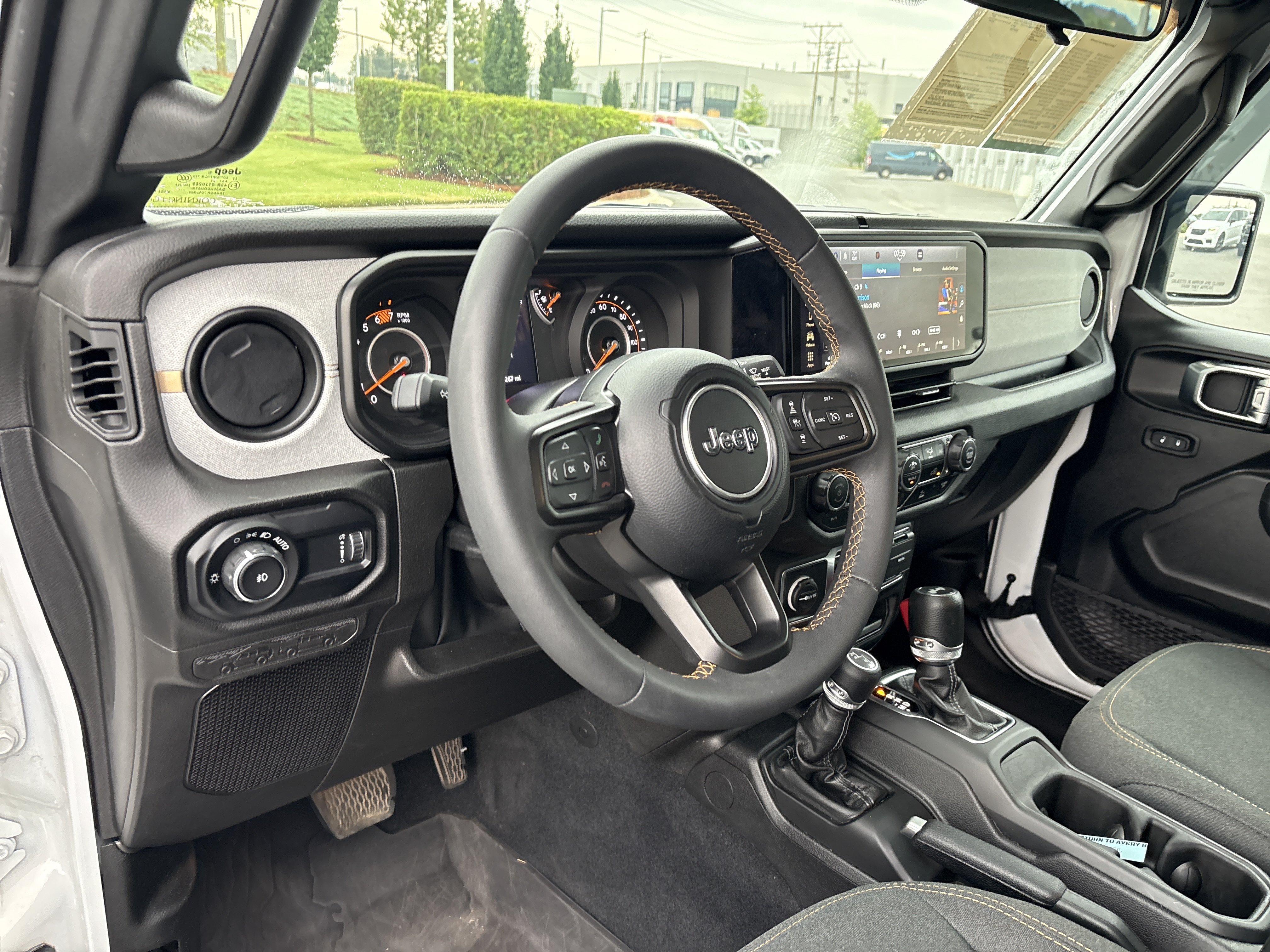Used 2024 Jeep Wrangler Sport AWD/4WD image 18