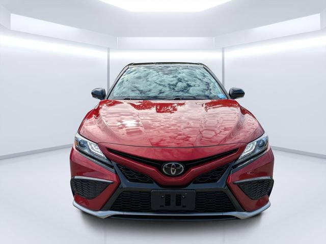 Used 2023 Toyota Camry XSE FWD image 8
