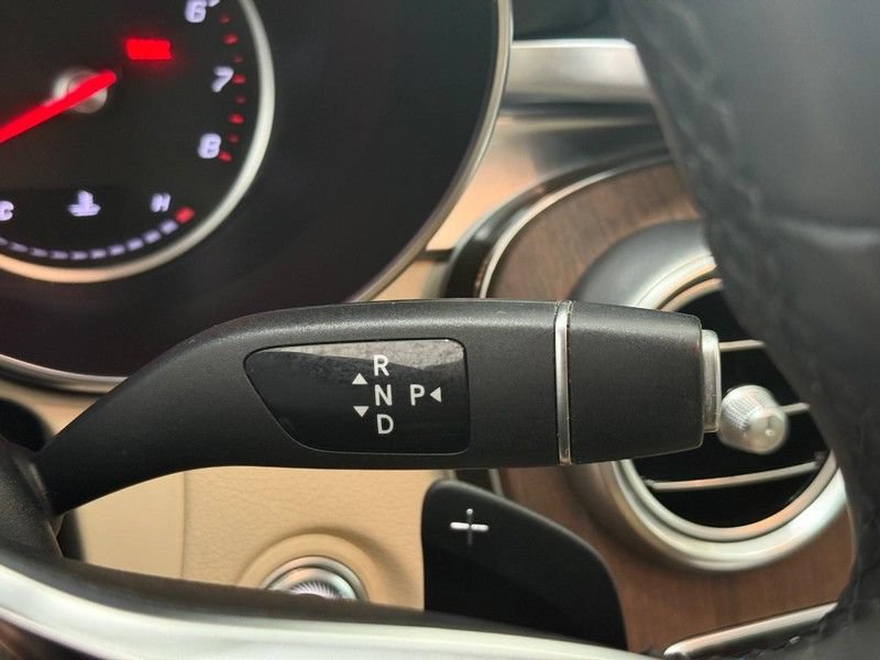 Used 2019 Mercedes-Benz C 300 4MATIC Sedan image 17