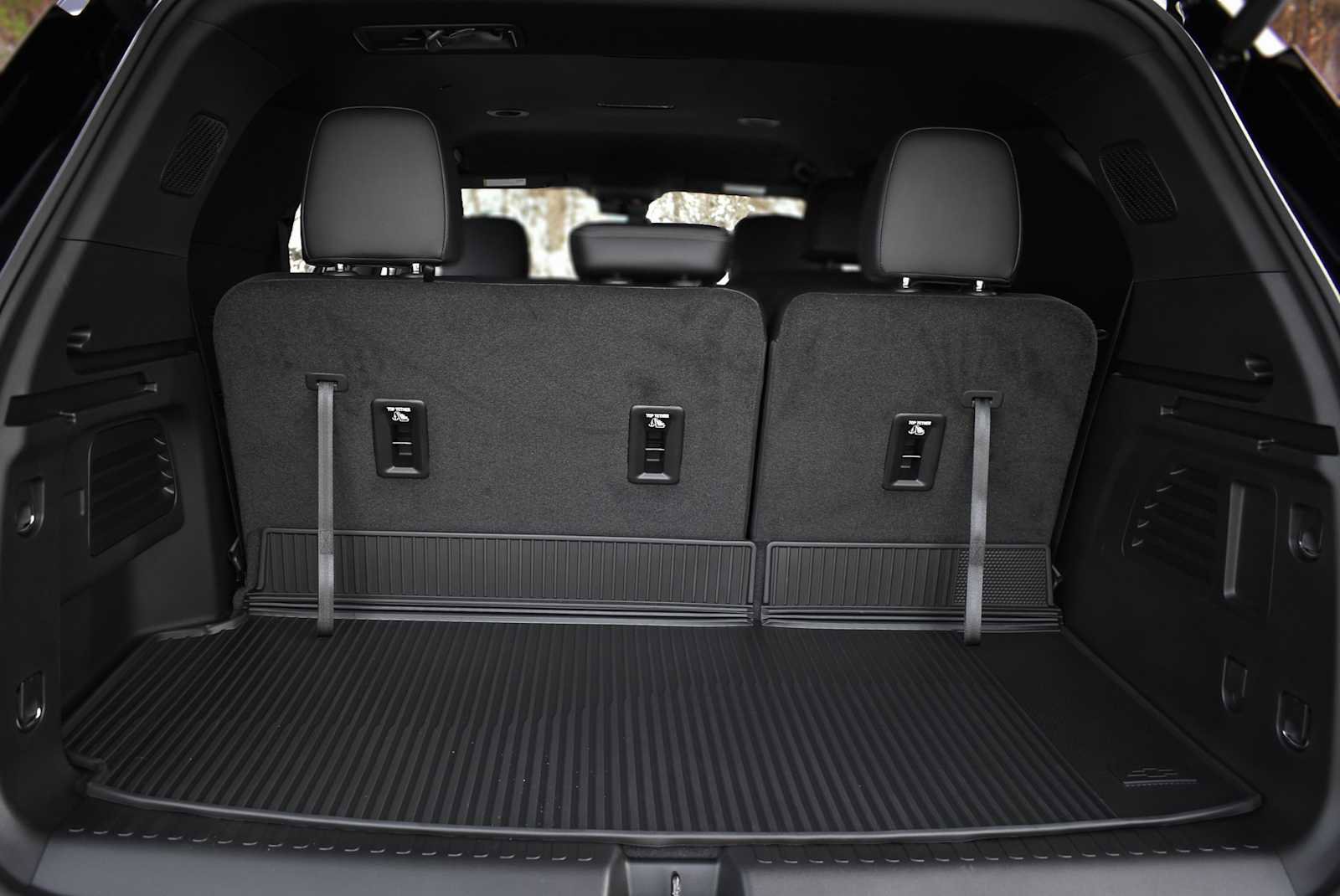 New 2026 Chevrolet Traverse LT w/ Midnight/Sport Edition image 8