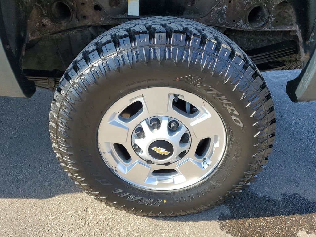 Used 2011 Chevrolet Silverado 2500 LT image 24