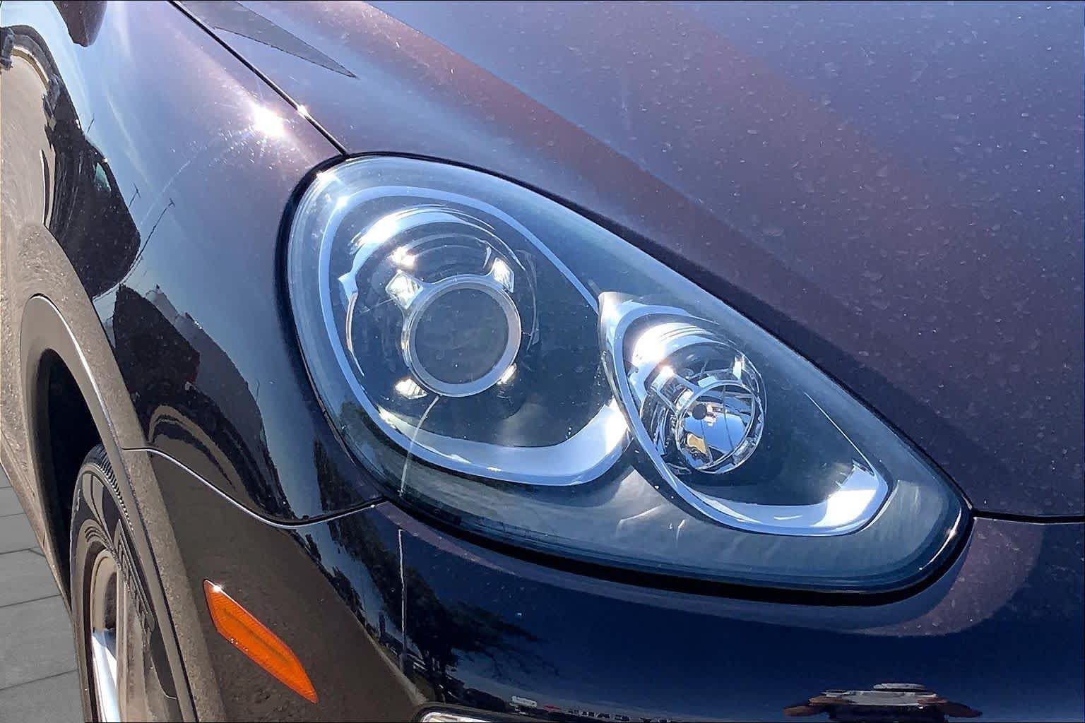 Used 2018 Porsche Cayenne S AWD/4WD image 27
