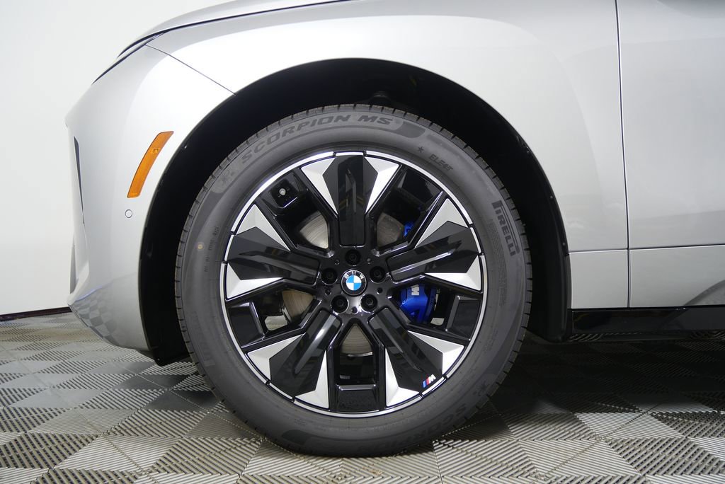 New 2026 BMW iX xDrive45 image 8