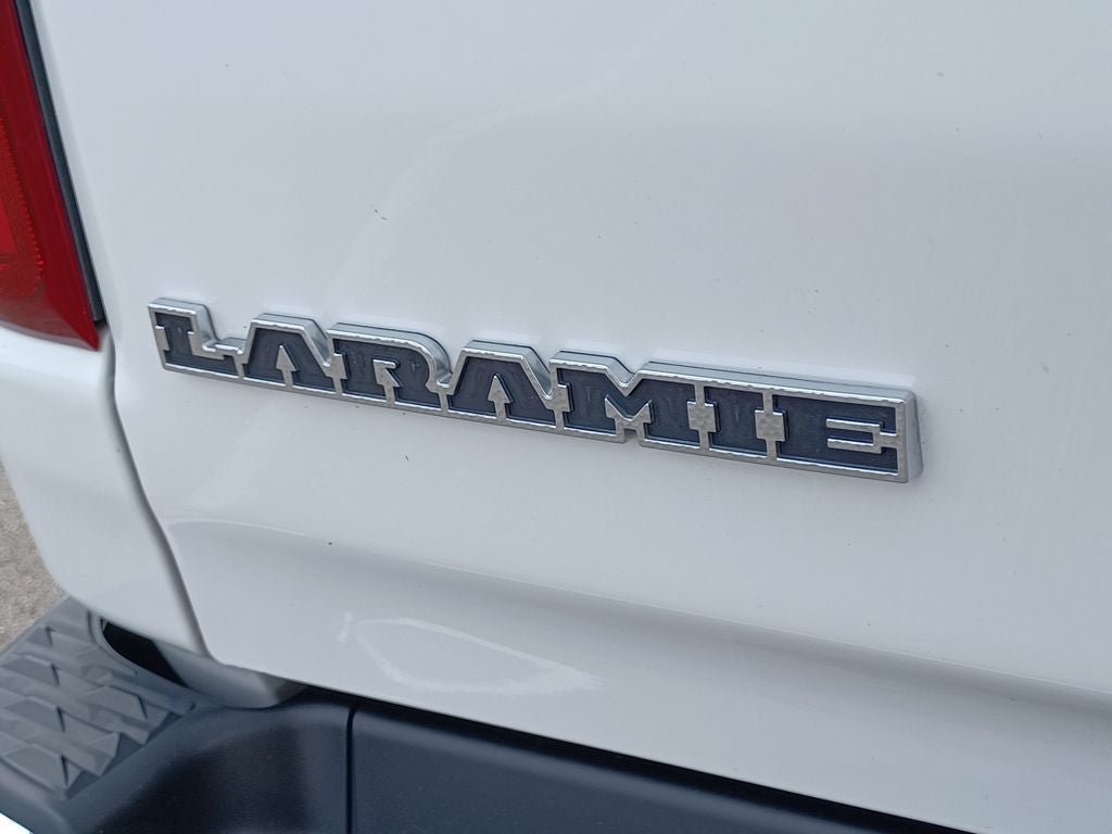 Used 2023 RAM 1500 Laramie AWD/4WD image 7