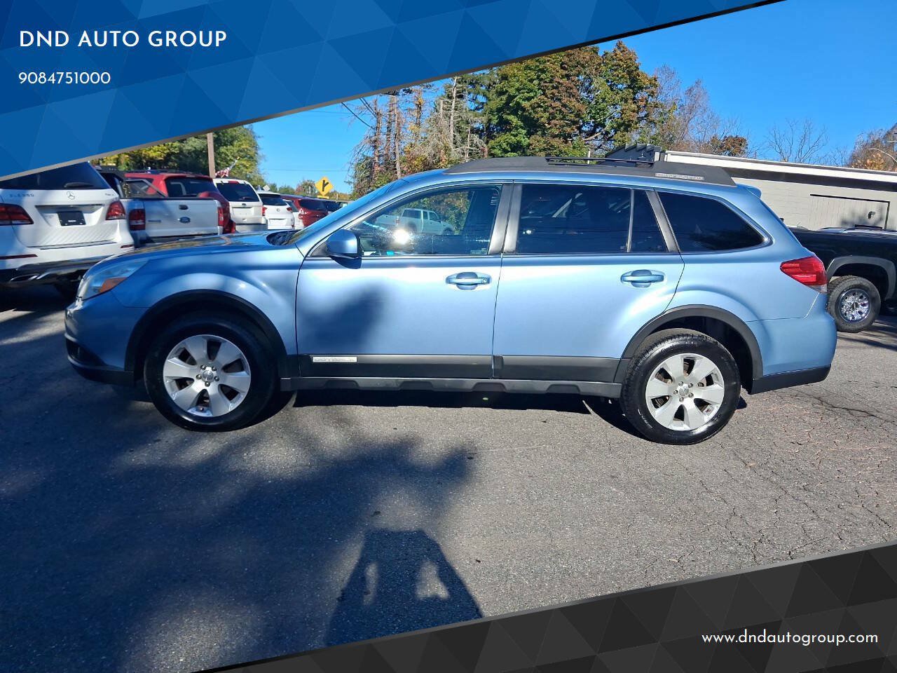 Used 2011 Subaru Outback 2.5i Premium w/ All-Weather Pkg AWD/4WD image 1