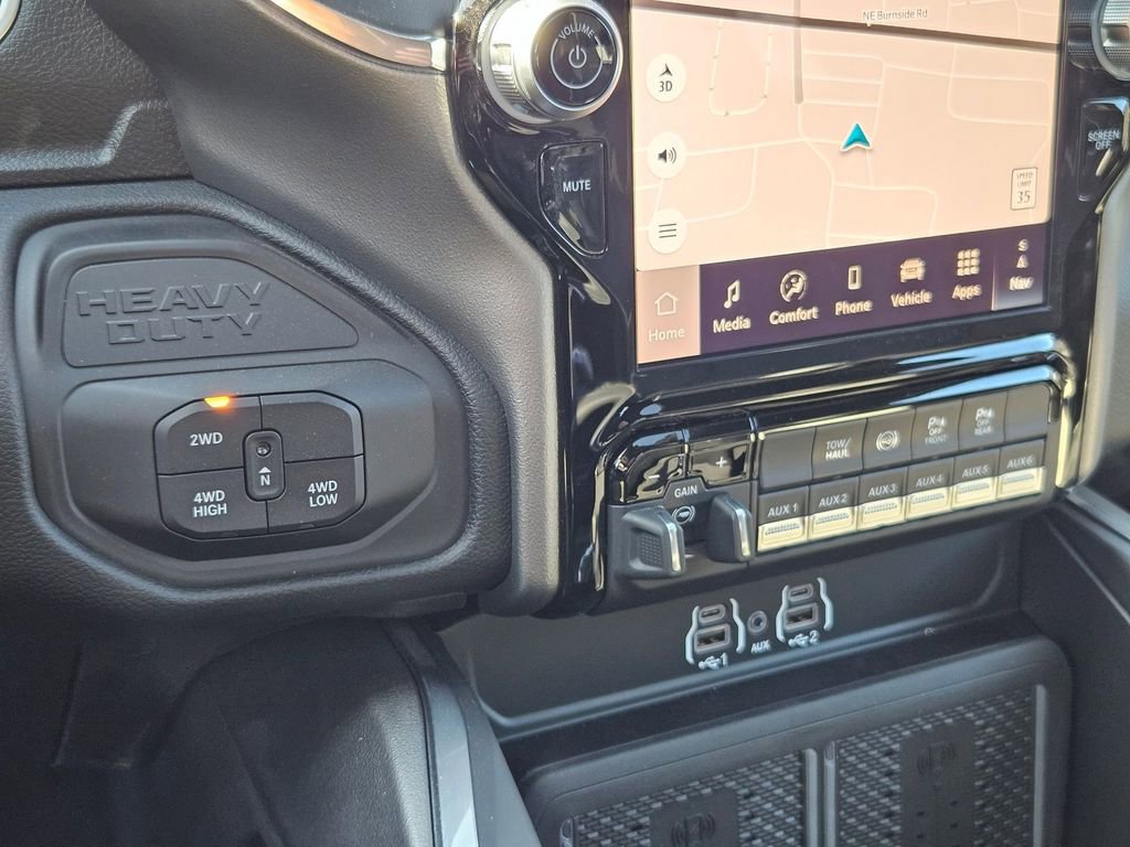 New 2026 RAM 2500 Laramie w/ Night Edition AWD/4WD image 26