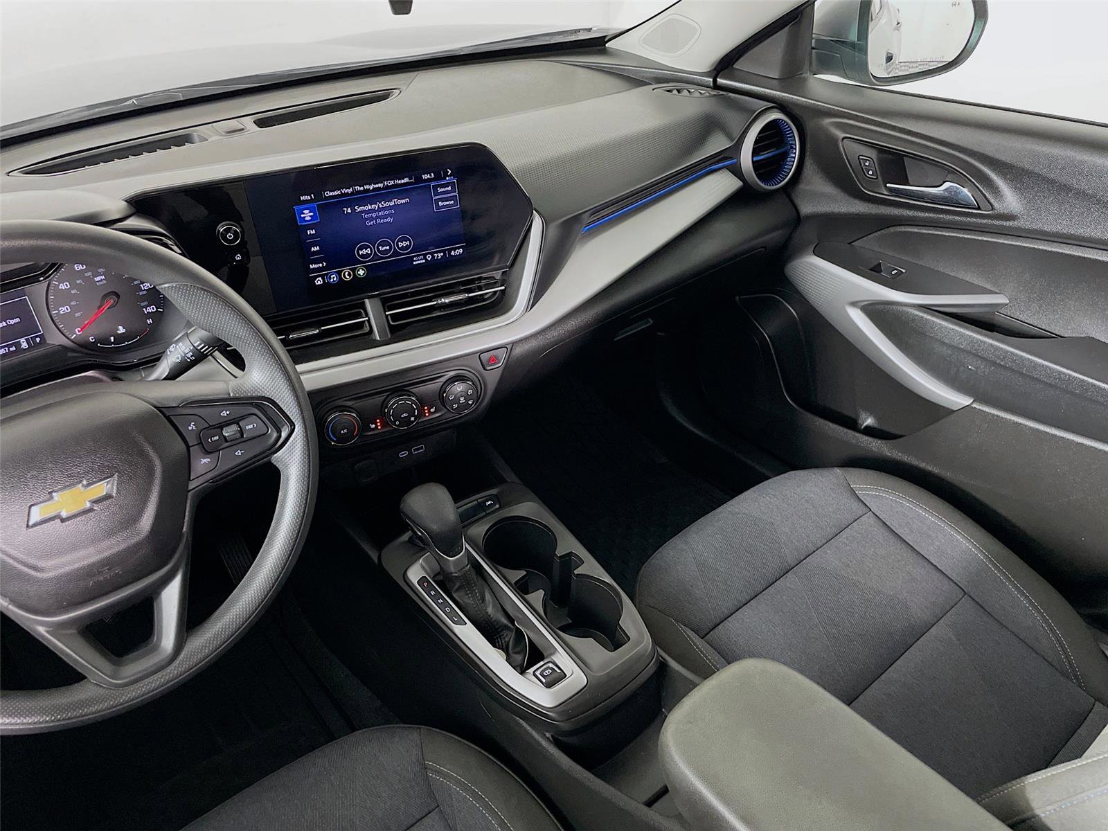 Certified 2024 Chevrolet Trax LS w/ LS Convenience Package image 25