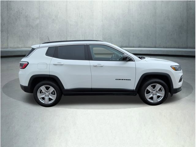 Used 2022 Jeep Compass Latitude w/ Convenience Group image 8