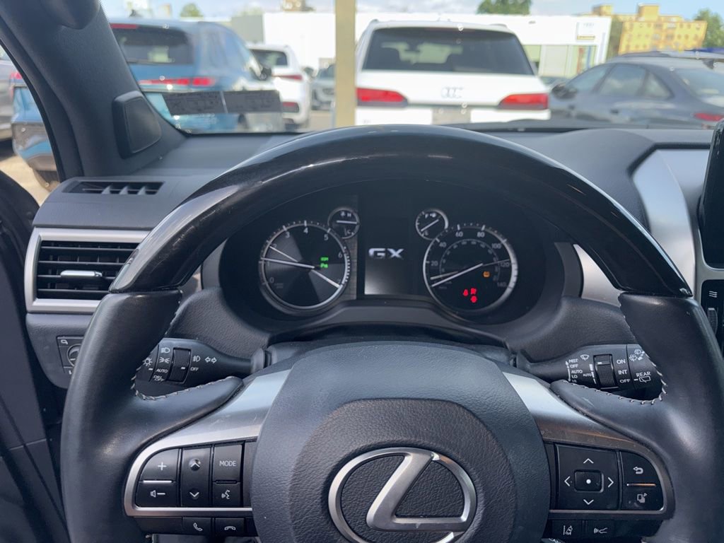 Used 2023 Lexus GX 460 Premium w/ Premium Plus Package AWD/4WD image 12
