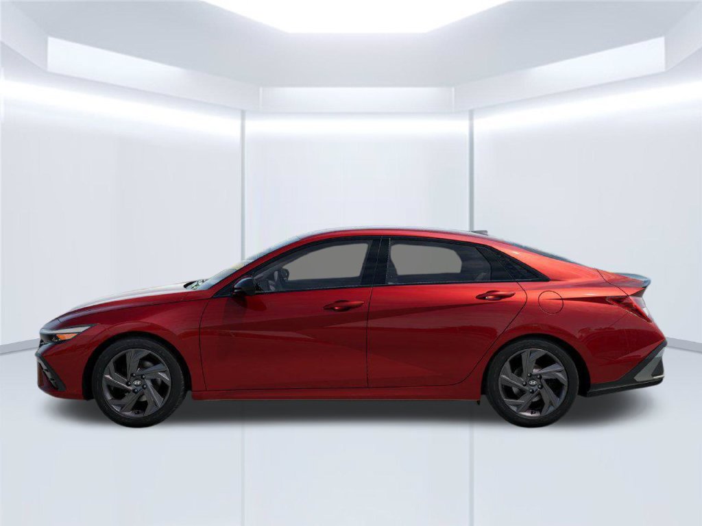 New 2026 Hyundai Elantra Sport FWD image 3