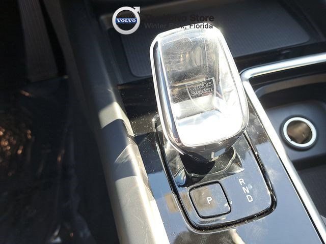 New 2026 Volvo XC60 T8 Plus w/ Protection Package Premier AWD/4WD image 26