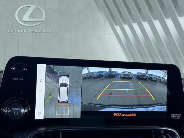 Certified 2025 Lexus LX 700h F Sport image 18