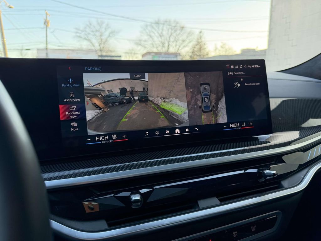 Used 2026 BMW X6 M60i image 33