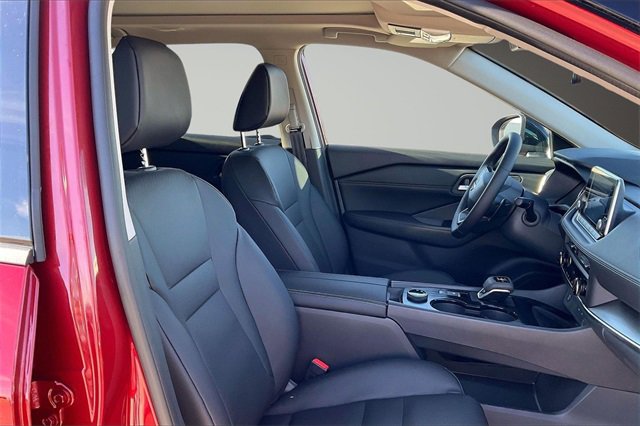 New 2026 Nissan Rogue SV image 11