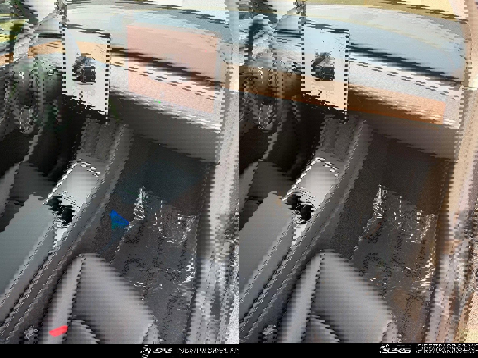 Used 2025 Tesla Model Y Long Range image 11