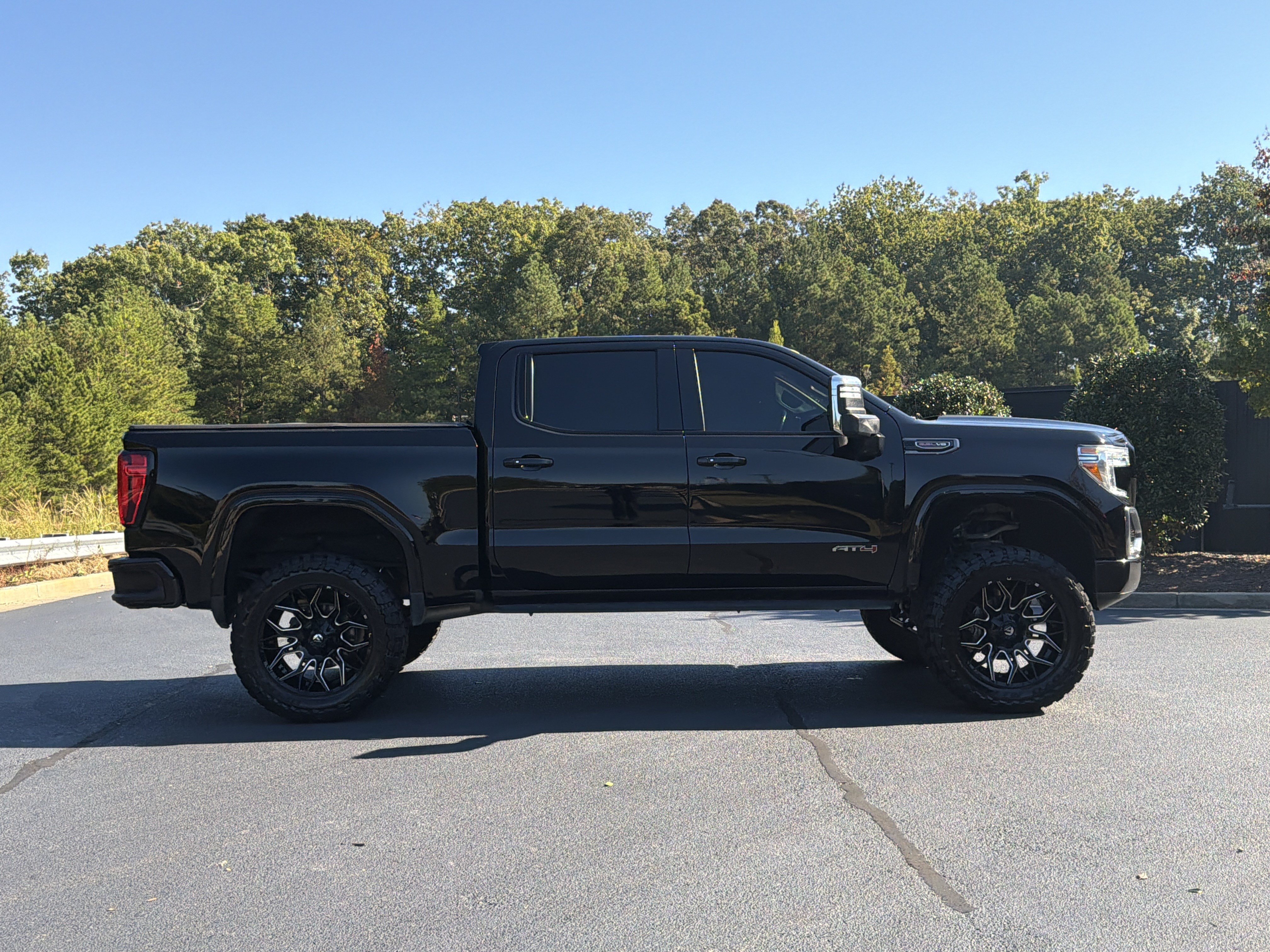 Used 2022 GMC Sierra 1500 AT4 w/ AT4 Premium Package AWD/4WD image 58