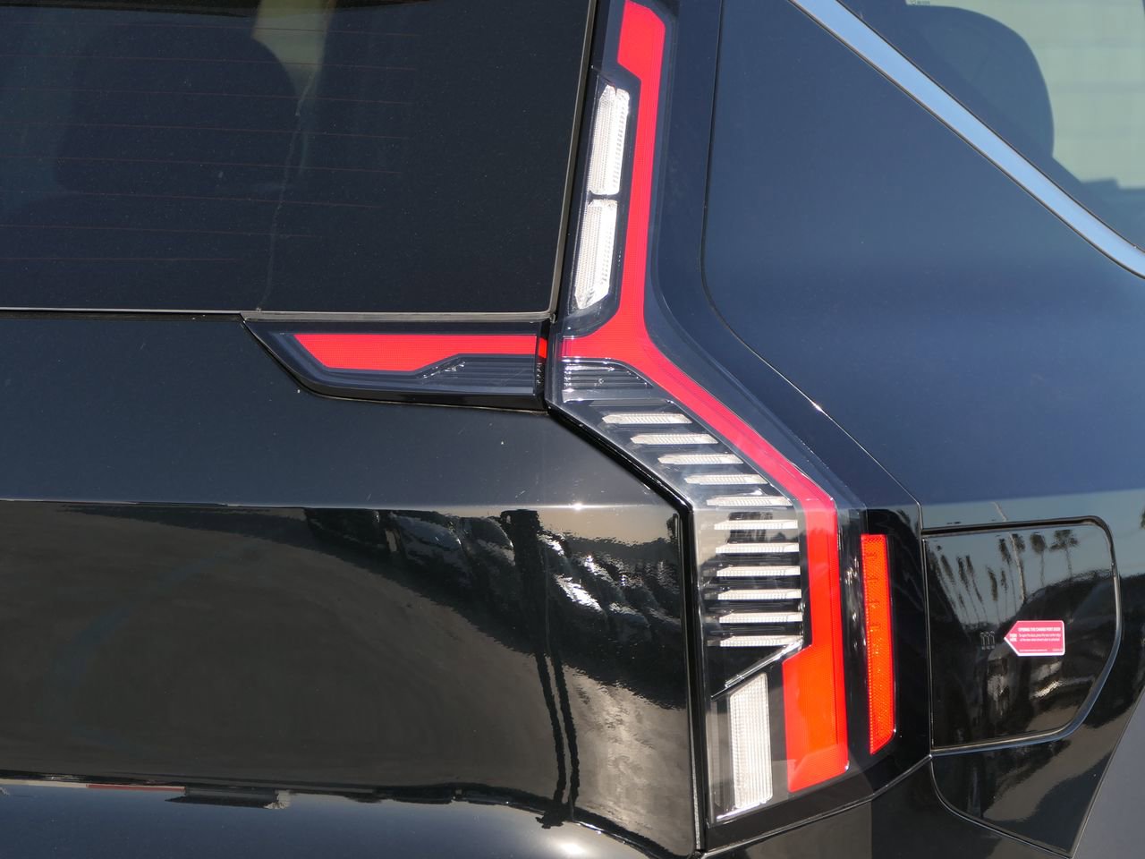 New 2026 Kia EV9 Wind image 4