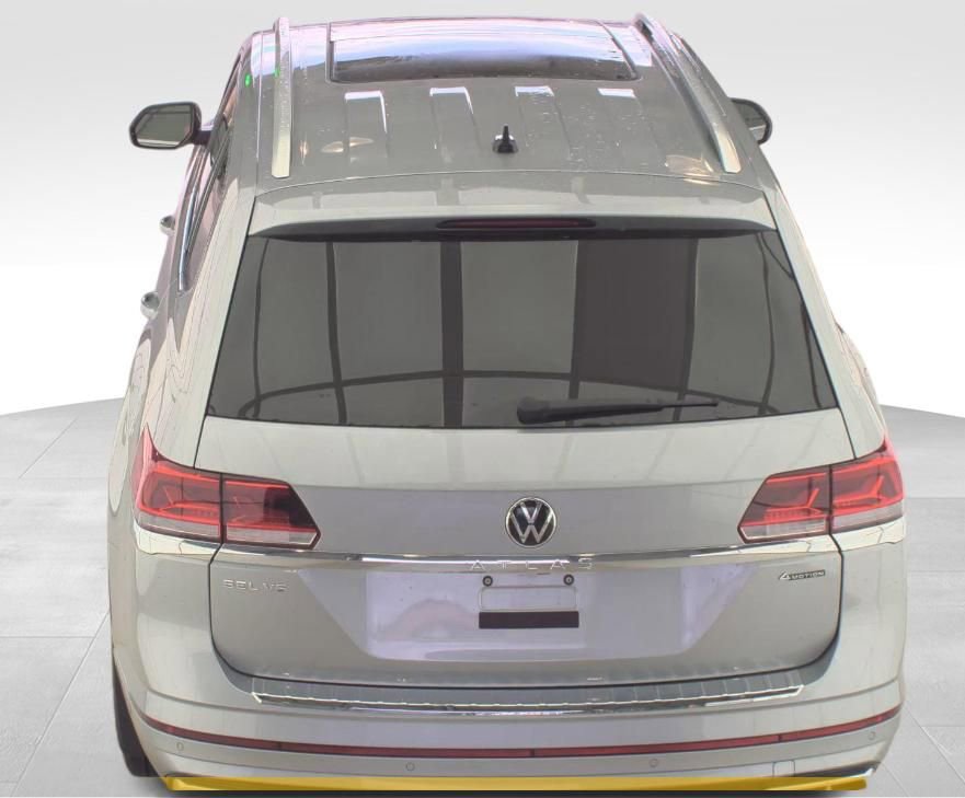 Used 2024 Volkswagen Tiguan SE R-Line FWD image 5