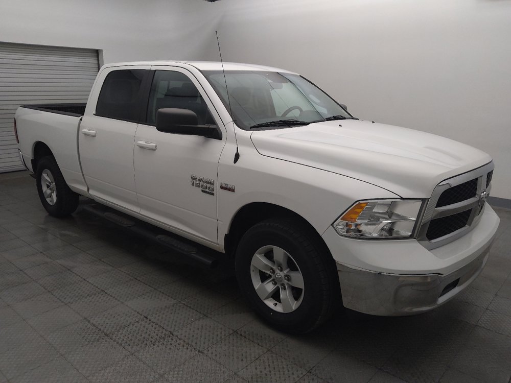 Used 2020 RAM 1500 Classic SLT AWD/4WD image 11