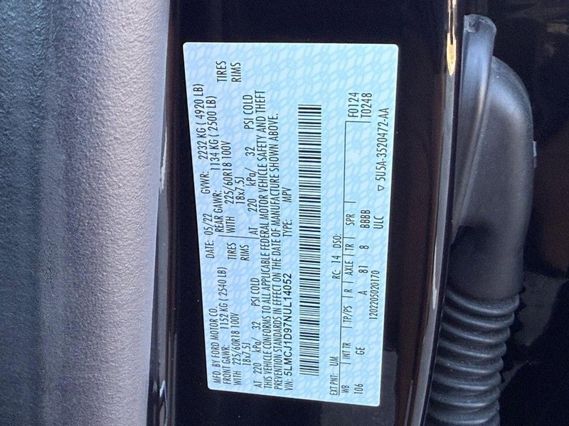 Used 2022 Lincoln Corsair AWD w/ Equipment Group 101A image 23