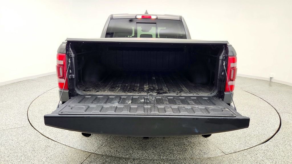 Used 2022 RAM 1500 Laramie AWD/4WD image 22