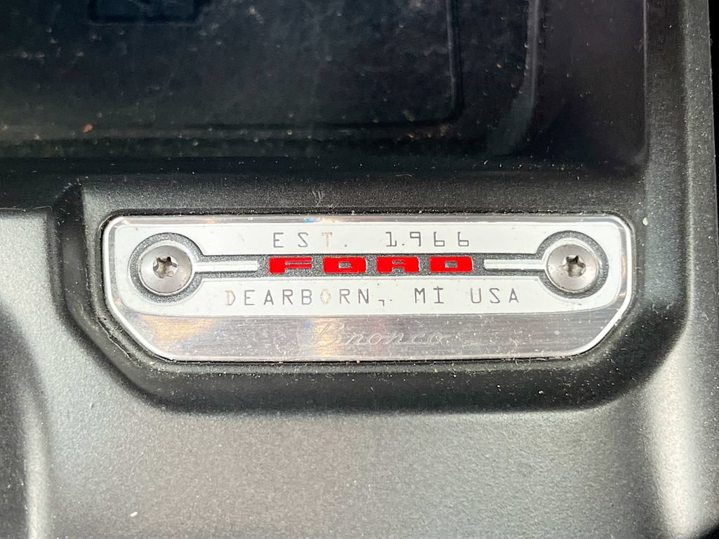 Used 2023 Ford Bronco Heritage Edition AWD/4WD image 32