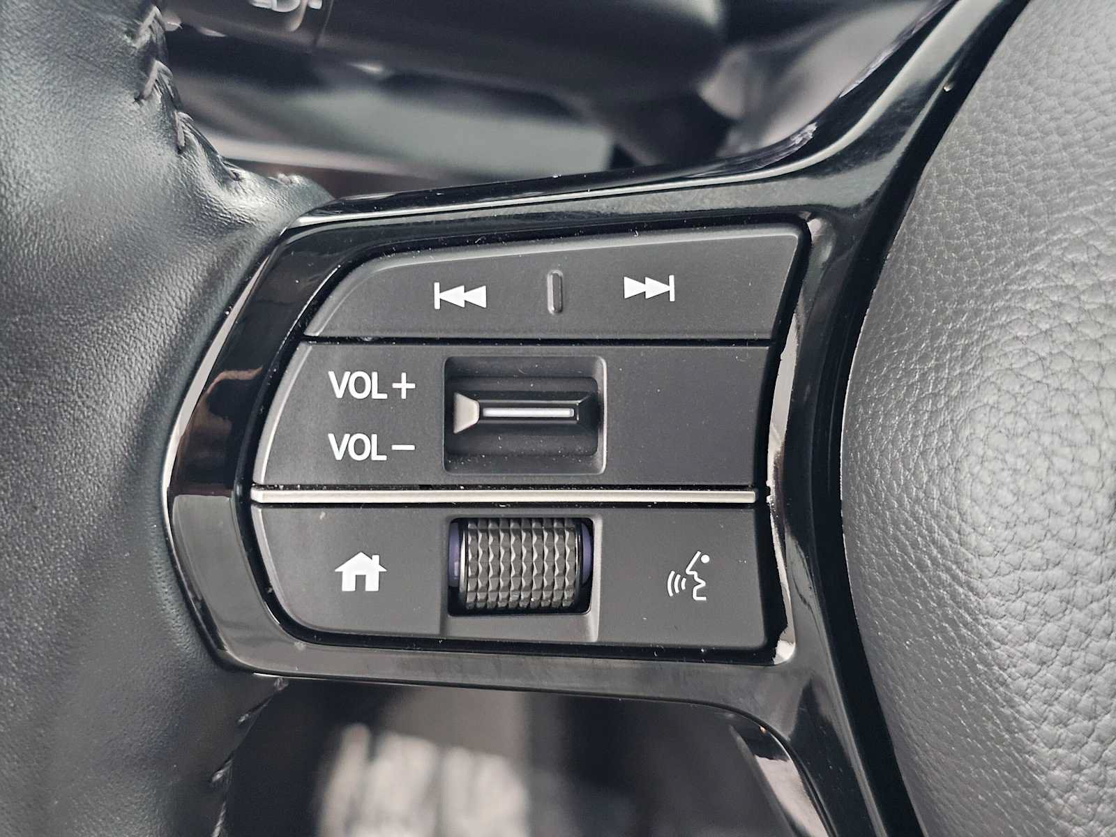 Used 2025 Honda CR-V EX-L image 27