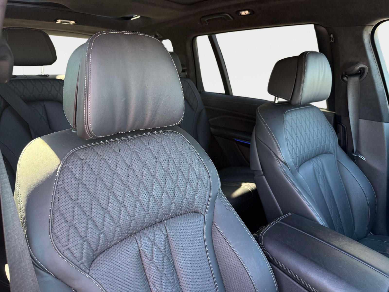 Used 2021 BMW X7 xDrive40i w/ M Sport Package image 24