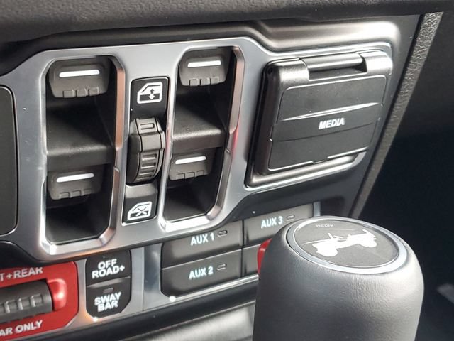 New 2026 Jeep Wrangler Unlimited Rubicon w/ Safety Group AWD/4WD image 29
