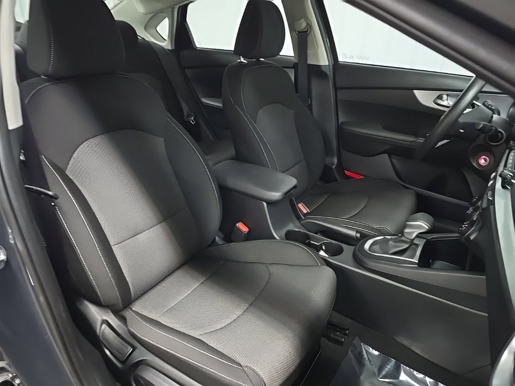 Used 2024 Kia Forte LXS image 14