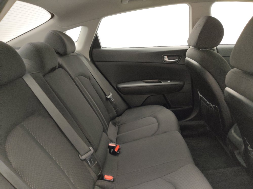 Used 2018 Kia Optima LX FWD image 19